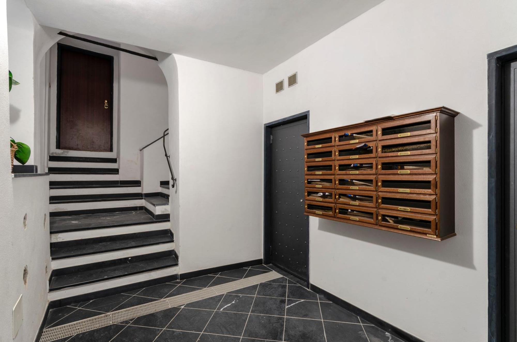 Castelli'S Apartments Campo 9 Genoa Exterior photo