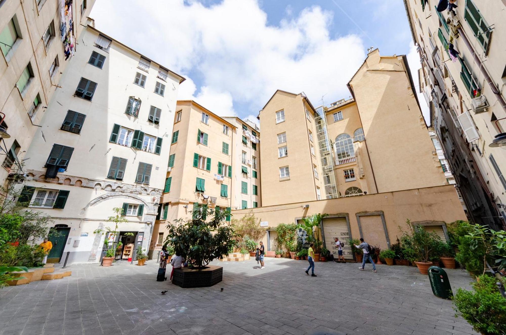 Castelli'S Apartments Campo 9 Genoa Exterior photo